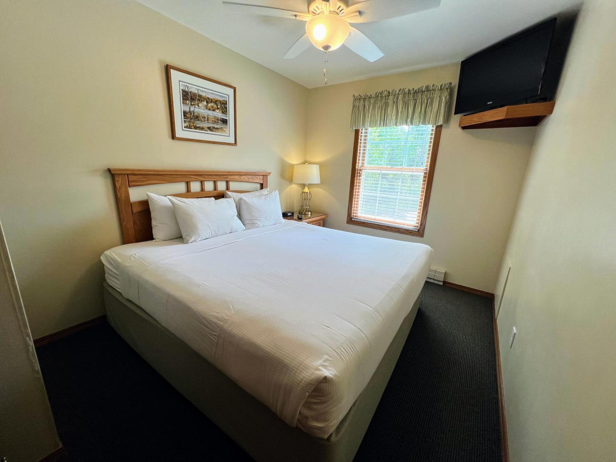 Bay Breeze Resort 에브라임 외부 사진