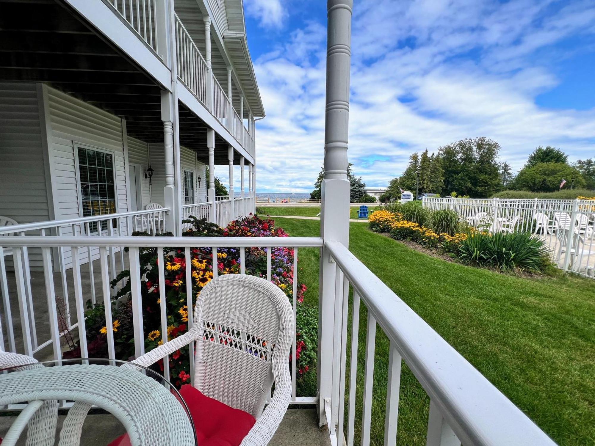 Bay Breeze Resort 에브라임 외부 사진